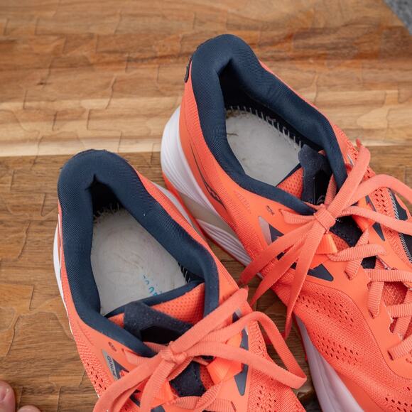 Saucony Guide 15 PWRrun Running Womens 12 Sunstone/Night Running Sneakers - Picture 6 of 10